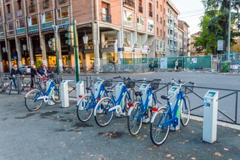 Zona de alquiler automático de Bicicletas, Parma, Italia