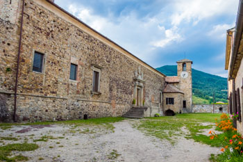 All’interno del castello di Bardi, Parma, Italia