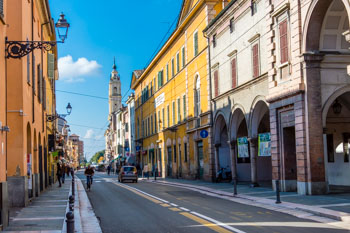 Ospedale Vecchio e la via d’Azeglio, Parma, Italia